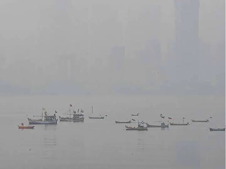Mumbai Air Pollution news  in 14 places for pollution control in Mumbai city Inspection Center – Minister Deepak Kesarkar Mumbai Air pollution : मुंबईतील हवेच्या वाईट दर्जाची नागपूर विधिमंडळात चर्चा; प्रदूषण कमी करण्यासाठी सरकारकडून आता केले जाणार हे उपाय 