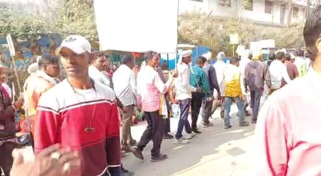 इनकी मुख्य तौर पर मांग थी कि पण्डो जनजाति के लोगों को पररिहा कर दिया गया है. पण्डो और पररिहा जनजाति को एक किया जाए.