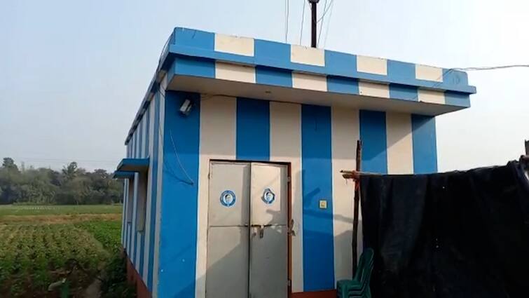 East Burdwan New Controversy, Trinamool Party Office in Housing Scheme House East Burdwan: নতুন বিতর্ক, আবাস যোজনায় বরাদ্দ বাড়িতে তৃণমূলের পার্টি অফিস