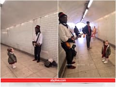 स्ट्रीट आर्टिस्ट ने सबवे में छोटी बच्ची के लिए गाया गाना, दिल जीत रहा वीडियो