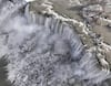 Niagara Falls : जगप्रसिद्ध नायगारा धबधबा गोठला, अमेरिकेत रक्त गोठवणारी थंडी