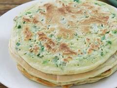 Vegetable Pancake: क्रंची के साथ टेस्टी वेजिटेबल पैनकेक एक बार जरूर करें ट्राई, बन जाएगा मूड