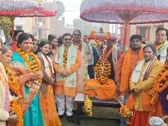 राम नगरी पहुंची हनुमान छतरी यात्रा, अयोध्या के हनुमानगढ़ी में विराजमान भगवान को की गई समर्पित