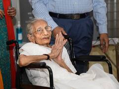 मोदी परिवार ने की अपील- अपने कार्यक्रमों को न करें रद्द, यही मां हीराबेन को सच्ची श्रद्धांजलि