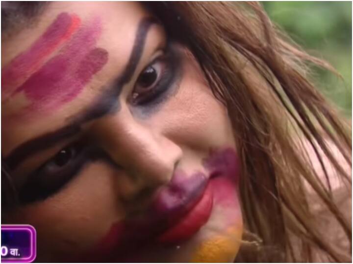 राखी सावंत ने बिग बॉस मराठी में मचाया उत्पात, जोकर बन कंटेस्टेंट्स की नाक में किया दम, एक पर ऊंडेल दी पानी की बाल्टी Bigg Boss Marathi Rakhi Sawant creates havoc in house physically fight with contestants राखी सावंत ने बिग बॉस मराठी में मचाया उत्पात, जोकर बन कंटेस्टेंट्स की नाक में किया दम, एक पर ऊंडेल दी पानी की बाल्टी