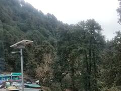 नए साल से पहले उत्तराखंड में बारिश और बर्फबारी का अलर्ट, भारी संख्या में पहुंच रहे पर्यटक