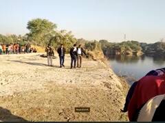 पत्थर की खदान में गिरी कार, सरपंच की माता-पिता और पत्नी के साथ मौत, इस तरह बेटी ने बचाई अपनी जान