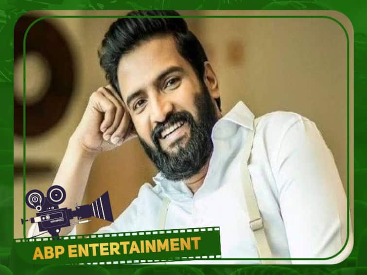 Santhanam New House: போயஸ் கார்டனில் குடியேறும் சந்தானம்? ஏலத்தில் வாங்கிய வீடு எத்தனை கோடி தெரியுமா? Santhanam has bought a new house in auction at Poes Garden Santhanam New House: போயஸ் கார்டனில் குடியேறும் சந்தானம்? ஏலத்தில் வாங்கிய வீடு எத்தனை கோடி தெரியுமா?
