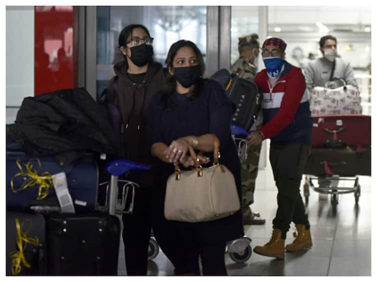 MoCA Asks Airlines To Modify Check-In Systems Ahead Of New Covid Norms For Travellers From China, 5 Other Countries Govt Asks Airlines To Modify Check-In Systems Ahead Of New Covid Norms For Travellers From China