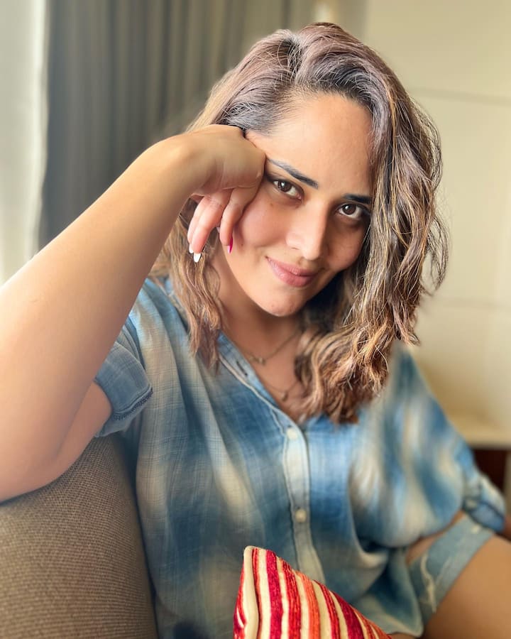 అనసూయ భరద్వాజ్ అందమైన ఫోటోలు. Image Credit: Anasuya Bharadwaj @ Instagram