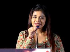 Dharsha Gupta : மேடையில் கண்கலங்கிய நடிகை தர்ஷா குப்தா; ஐயோ இப்படி நடந்துச்சா..!