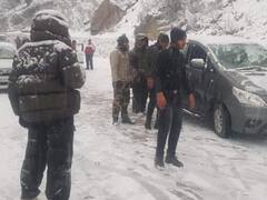 मनाली में नए साल के मौके पर उमड़ी पर्यटकों की भीड़, 24 घंटे में करीब 3 हजार गाड़ियों की हुई एंट्री