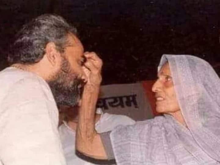 PM Modi Mother Heeraba: 'मां केवल शब्द नहीं...' हीराबेन मोदी के 100वें जन्मदिन पर PM मोदी ने लिखा था ये भावुक ब्लॉग
