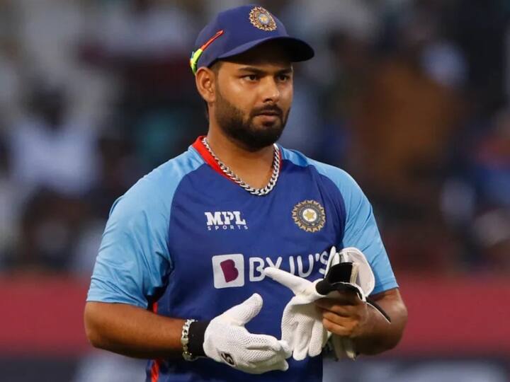 Rishabh Pant Accident : 'कपाळावर जखमा, मनगटासह घोट्याला आणि अंगठ्याला गंभीर दुखापत', पंतच्या प्रकृतीबाबत बीसीसीआयची महत्त्वाची माहिती Rishabh Pant Car Accident Rishabh has two cuts on forehead ligament tear in right knee condition remains stable -BCCI Rishabh Pant Accident : 'कपाळावर जखमा, मनगटासह घोट्याला आणि अंगठ्याला गंभीर दुखापत', पंतच्या प्रकृतीबाबत बीसीसीआयची महत्त्वाची माहिती