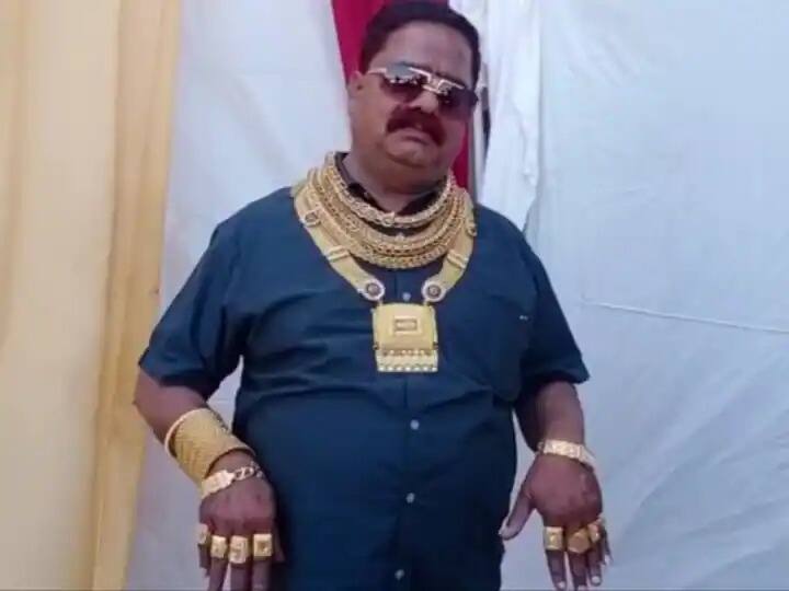 rajasthan first goldman wears gold worth rs 2.5 crore became celebrity by selling fruit Rajasthan ਦੇ ਪਹਿਲੇ ਗੋਲਡਮੈਨ ਨੇ ਪਹਿਨਿਆ 2.5 ਕਰੋੜ ਦਾ ਸੋਨਾ, ਫਲ ਵੇਚਣ ਵਾਲਾ ਬਣ ਗਿਆ ਸੈਲੀਬ੍ਰਿਟੀ