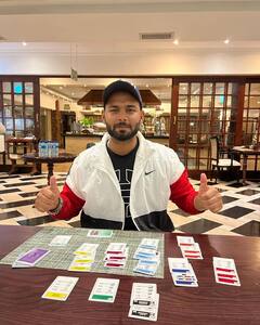 Rishabh Pant Accident: মুখের ক্ষত ঢাকতে প্লাস্টিক সার্জারি পন্থের, হাঁটু ও গোড়ালির চোট ভাবাচ্ছে চিকিৎসকদের