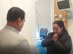 ऋषभ पंत का हाल जानने अस्पताल पहुंचे कैबिनेट मंत्री प्रेमचंद अग्रवाल, क्रिकेटर के हेल्थ पर दिया अपडेट