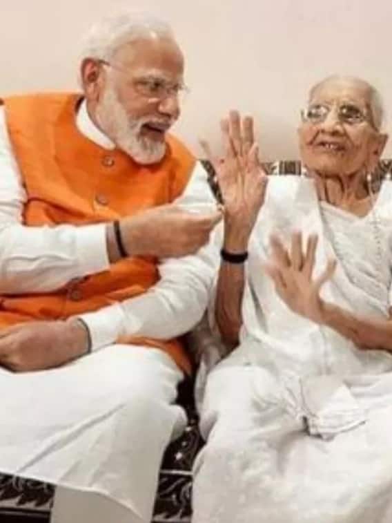 संघर्ष भरा रहा पीएम मोदी की मां का जीवन