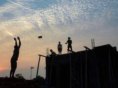 बढ़ते प्रदूषण के बीच दिल्ली में इन चीजों पर लगाई गई पाबंदी, पढ़ें डिटेल