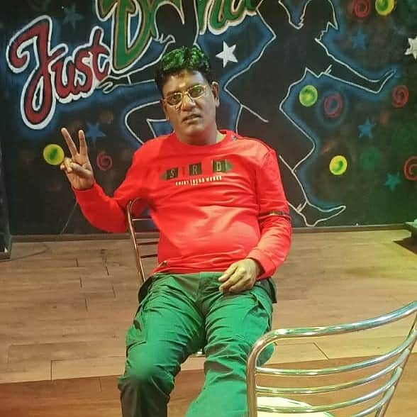 रिपोर्ट्स के मुताबिक, तनुज महाशब्दे एक एपिसोड के लिए करीब 80 हजार रुपये चार्ज करते हैं.