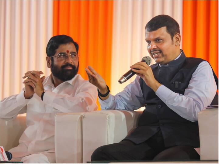 Eknath Shinde and Devendra Fadnavis maharashtra cabinet big decision सरकारी कर्मचाऱ्यांच्या पगाराबाबत मोठा निर्णय, शिंदे-फडणवीस मंत्रिमंडळनं बक्षी समितीचा अहवाल स्वीकारला