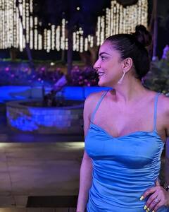 Shraddha Arya: नए साल की पार्टी के लिए पति के साथ जाना है, तो श्रद्धा आर्या की तरह हो जाएं तैयार