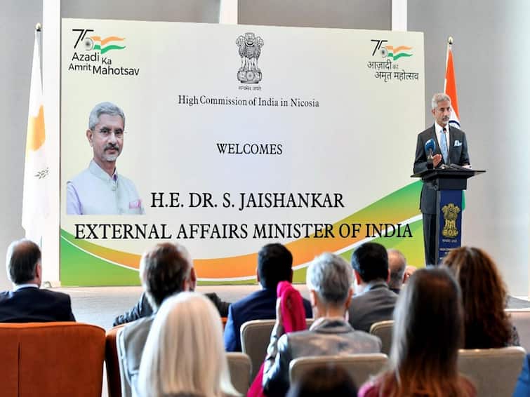 Jaishankar In Cyprus Pitches For India Becoming Manufacturing Hub; 5 Trillion Economy By 2025 Jaishankar In Cyprus Pitches For India Becoming Manufacturing Hub; 5 Trillion Economy By 2025