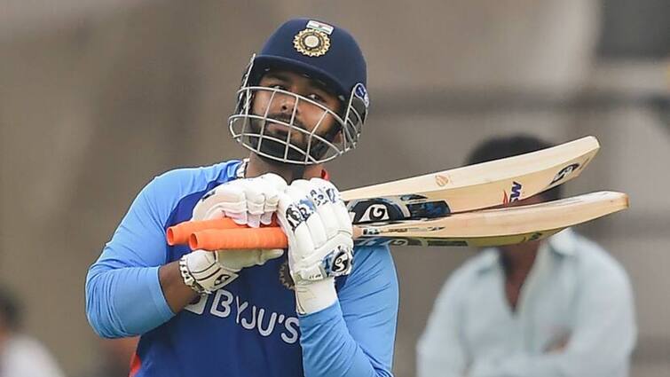 Rishabh Pant Car Accident: Delhi Capitals to VVS Laxman, cricket fraternity wishes speedy recovery Rishabh Pant Car Accident: গাড়ি দুর্ঘটনার কবলে পন্থ, সুস্থতা কামনা করে ট্যুইট লক্ষ্মণ, বিলিংসদের