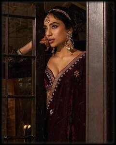 Sobhita Dhulipala: యువరాణిలా మెరిసిపోతున్న శోభిత ధూళిపాళ