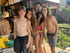 New Year 2023: फरहान अख्तर ने ऐसे किया साल 2022 को अलविदा, ग्लैमरस अवतार में दिखीं शिबानी और अनुषा दांडेकर