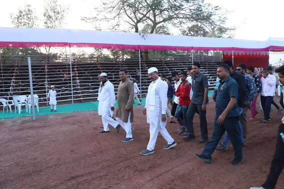Photo News: 'वादग्रस्त' ठरलेल्या सिल्लोड कृषी महोत्सवाच्या कामाला सुरुवात