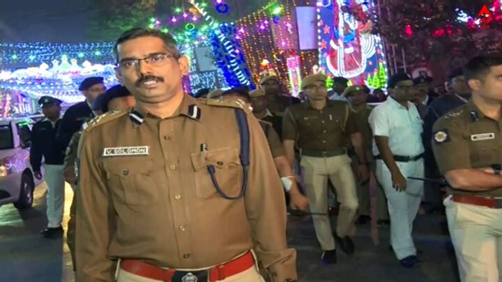 বর্ষশেষ আর বর্ষবরণ, দুইয়ের উন্মাদনায় ফুটছে তিলোত্তমা। উৎসবে অপ্রীতিকর ঘটনা এড়াতে প্রস্তুত পুলিশ ।