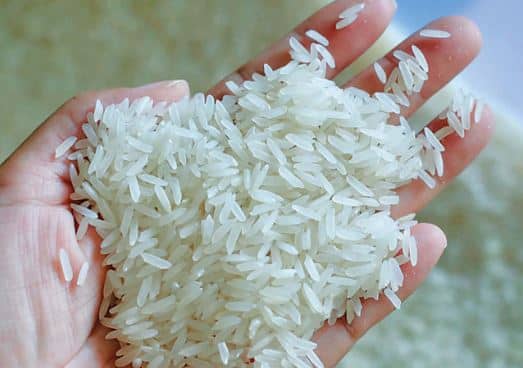 भारत दरवर्षी विविध देशांना तादंळाची निर्यात करतो. अमेरिका, युरोप आणि सौदी अरेबियासारख्या बाजारपेठांमध्ये मोठ्या प्रमाणात बासमती तांदळाची निर्यात केली जाते. बासमती नसलेला तांदूळ आफ्रिकन देशांमध्ये मोठ्या प्रमाणात पाठवला जातो.