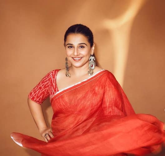 विद्याने 2005 साली 'परिणीता' या सिनेमाच्या माध्यमातून बॉलिवूडमध्ये पदार्पण केलं आहे.