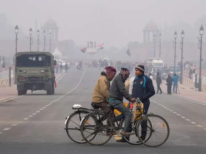 Delhi Weather Today Weather Department alert Cold Wave delhi ncr aqi Weather Update Today: दिल्ली में शीतलहर के तांडव से बढ़ रही है ठंड, हवा की भी हालत खराब