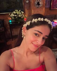 Ananya Panday: అనన్యా పాండే అందాల జాతర