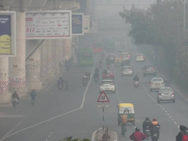Delhi Air Pollution People Advised WFH, Carpool As Air Pollution Worsens to 10 Points Delhi Air Pollution: ఢిల్లీలో ఉద్యోగులందరికీ వర్క్‌ ఫ్రమ్ హోమ్, దారుణంగా పడిపోయిన ఎయిర్ క్వాలిటీ