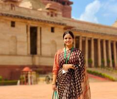 success story : बुद्धी आणि सौंदर्याचा अनोखा मिलाप; कुठल्याही कोचिंगशिवाय IAS झालेल्या सर्जनाची प्रेरणादायी कहाणी