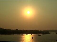 Good Bye 2022 : 2022 वर्षातील शेवटचा सूर्यास्त; पाहा वेगवेगळ्या शहरांमधील नयनरम्य फोटो