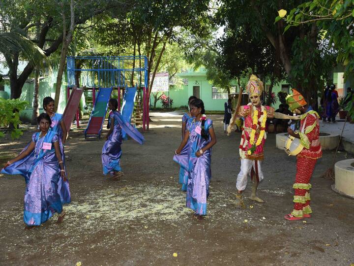 தமிழக பாரம்பரிய நடனம்