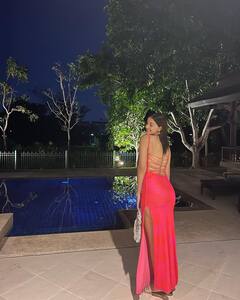 Ananya Panday: అనన్యా పాండే అందాల జాతర