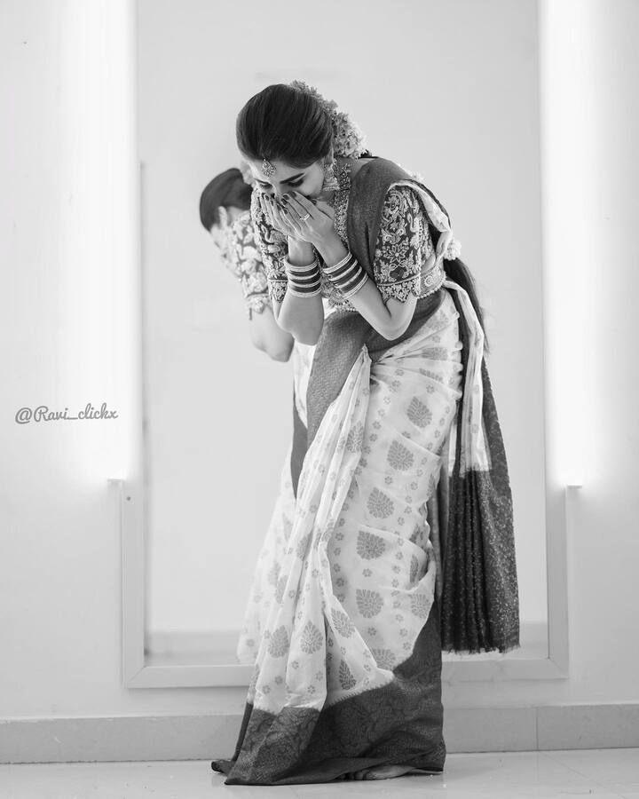 జబర్దస్త్ వర్ష అందమైన ఫోటోలు. Image Credit: Varsha/ Instagram