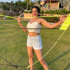 Monalisa Photos: मोनालिसा ने 2022 के आखिरी सनसेट की दिखाई झलक, शेयर की अपनी लेटेस्ट तस्वीरें