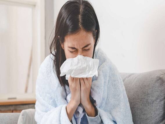 Common Colds: Protect Yourself and Others Health tips: ઠંડીથી બચવાના આ છે રામબાણ ઈલાજ, બીમાર જ નહી પડો
