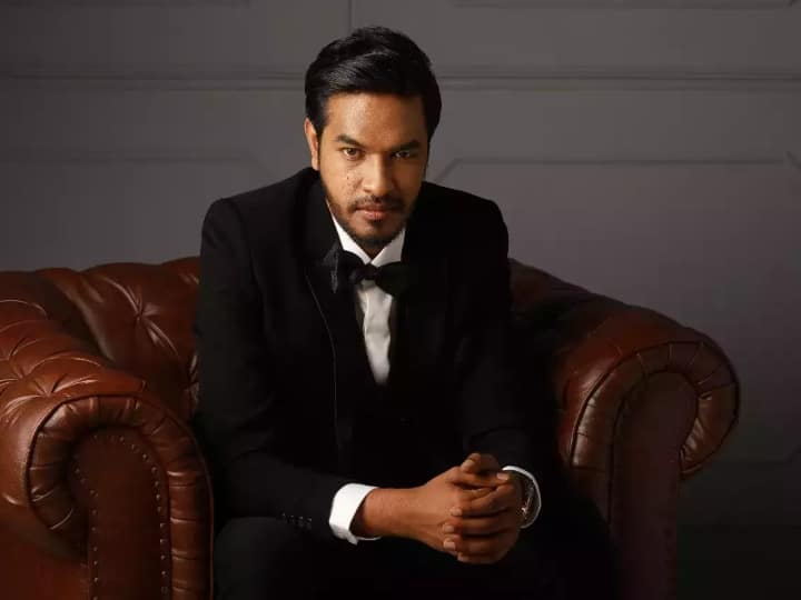 Madan Gowri: கோலிவுட்டில் கதாநாயகனாக அறிமுகமாகும் மதன்கௌரி.. இதுதான் புத்தாண்டு சர்ப்ரைஸ்...!