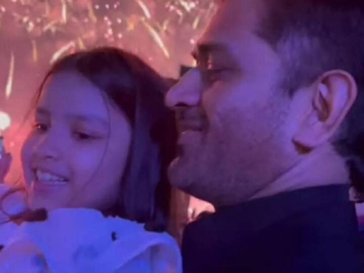 CSK Skipper MS Dhoni Welcomes New Year With Daughter Ziva In Dubai, Video Goes Viral CSK Skipper MS Dhoni Welcomes New Year With Daughter Ziva In Dubai, Video Goes Viral