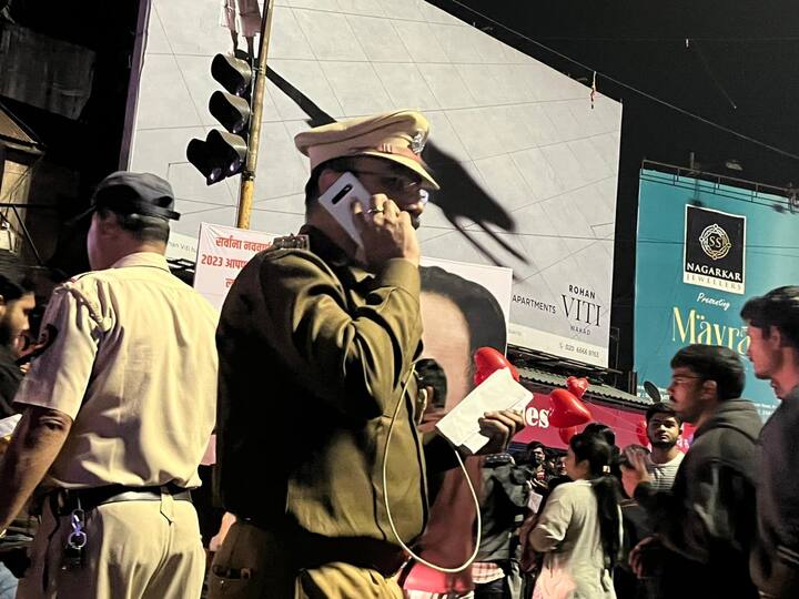 जल्लोषाला गालबोट लागू नये, यासाठी मोठा पोलीस बंदोबस्त तैनात करण्यात आला होता.