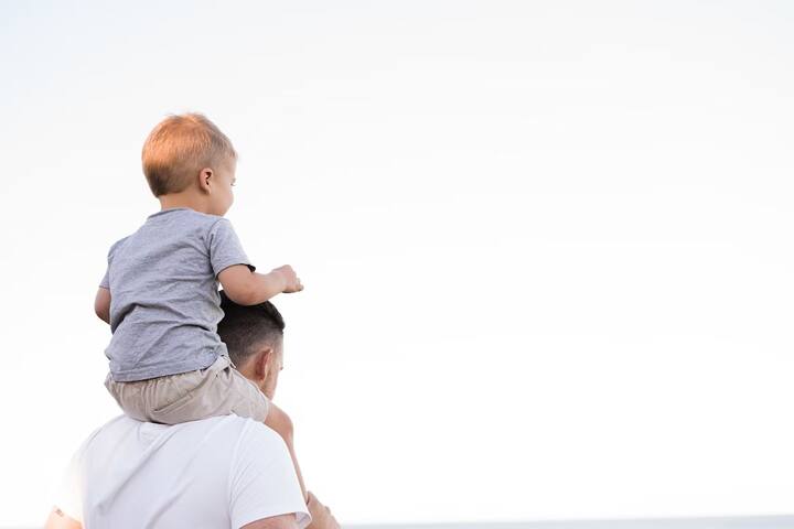 जागतिक कुटुंब दिन (Global Family Day) दरवर्षी 1 जानेवारीला नवीन वर्षाच्या दिवशी साजरा केला जातो.