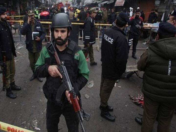 Pakistan: खैबर पख्तूनख्वा में ऑपरेशन के दौरान 4 आतंकवादी ढेर, PAK पुलिस का एक जवान भी मारा गया