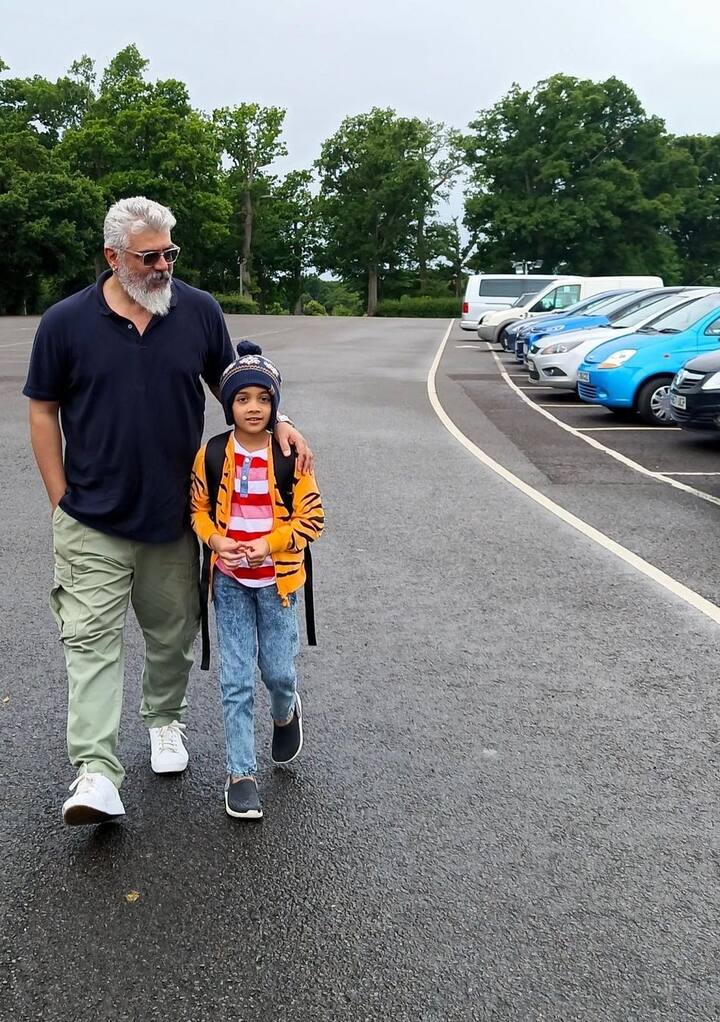 மகன் ஆத்விக் உடன் அஜித்குமார். ஆத்விக்கின் வயது 6